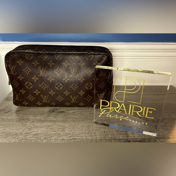 Louis Vuitton Monogram Trousse Toilette 28 Cosmetic Pouch - Picture 1 of 17